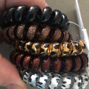 Traceless pony tail holders- animal print